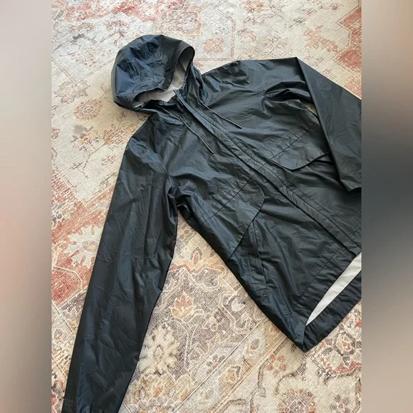 Under Armour women’s impasse wind jacket - Picture 4 of 8